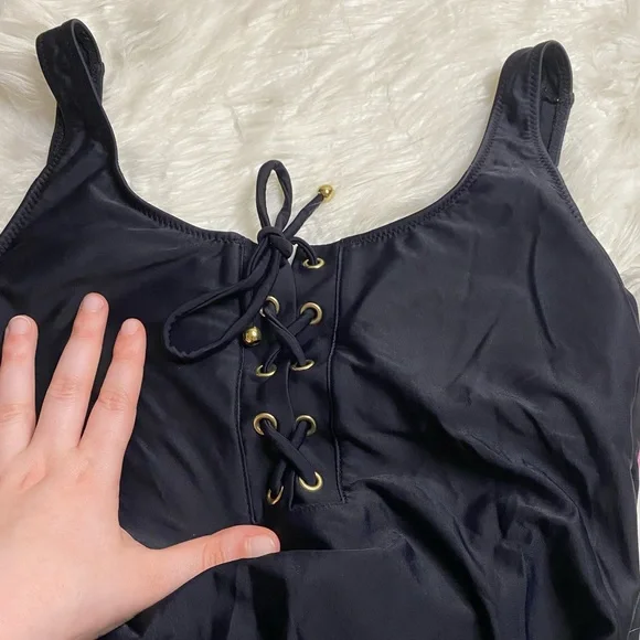 Mossimo size Medium black one piece swimsuit - Picture 3 of 12
